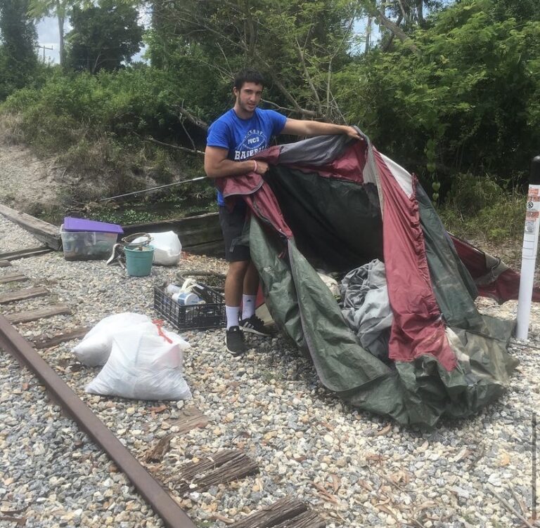 0B6F6448-6E59-4929-BB8D-90A44686A5D8